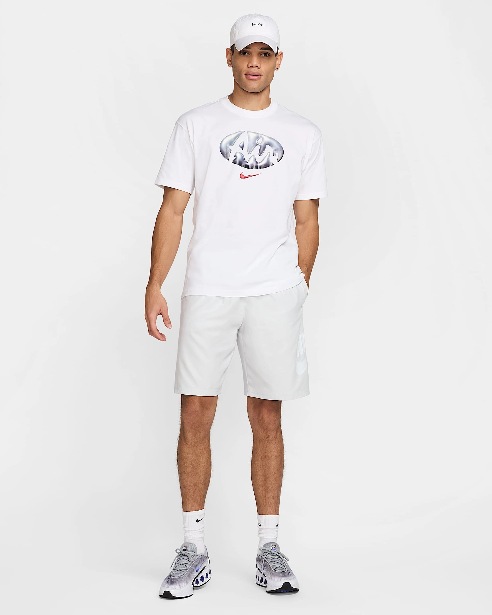 Nike Sportswear Pánské Tričko Max90: Maximální Pohodlí a Styl pro Každý Den!