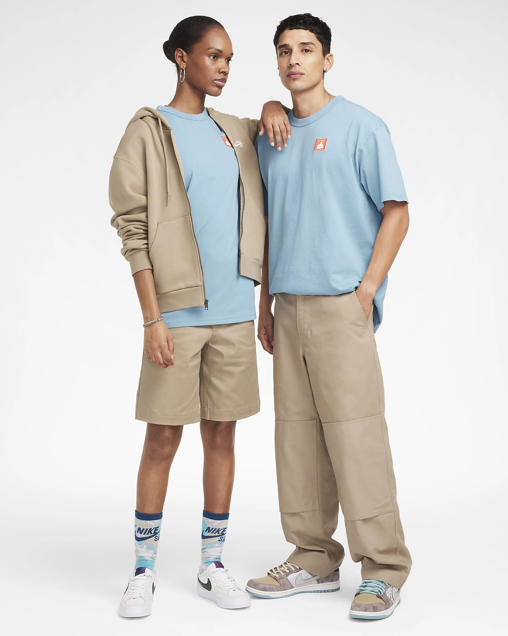 Nike SB Tričko pro Skateboardisty – Stylová jízda a pohodlí pro tvé triky!
